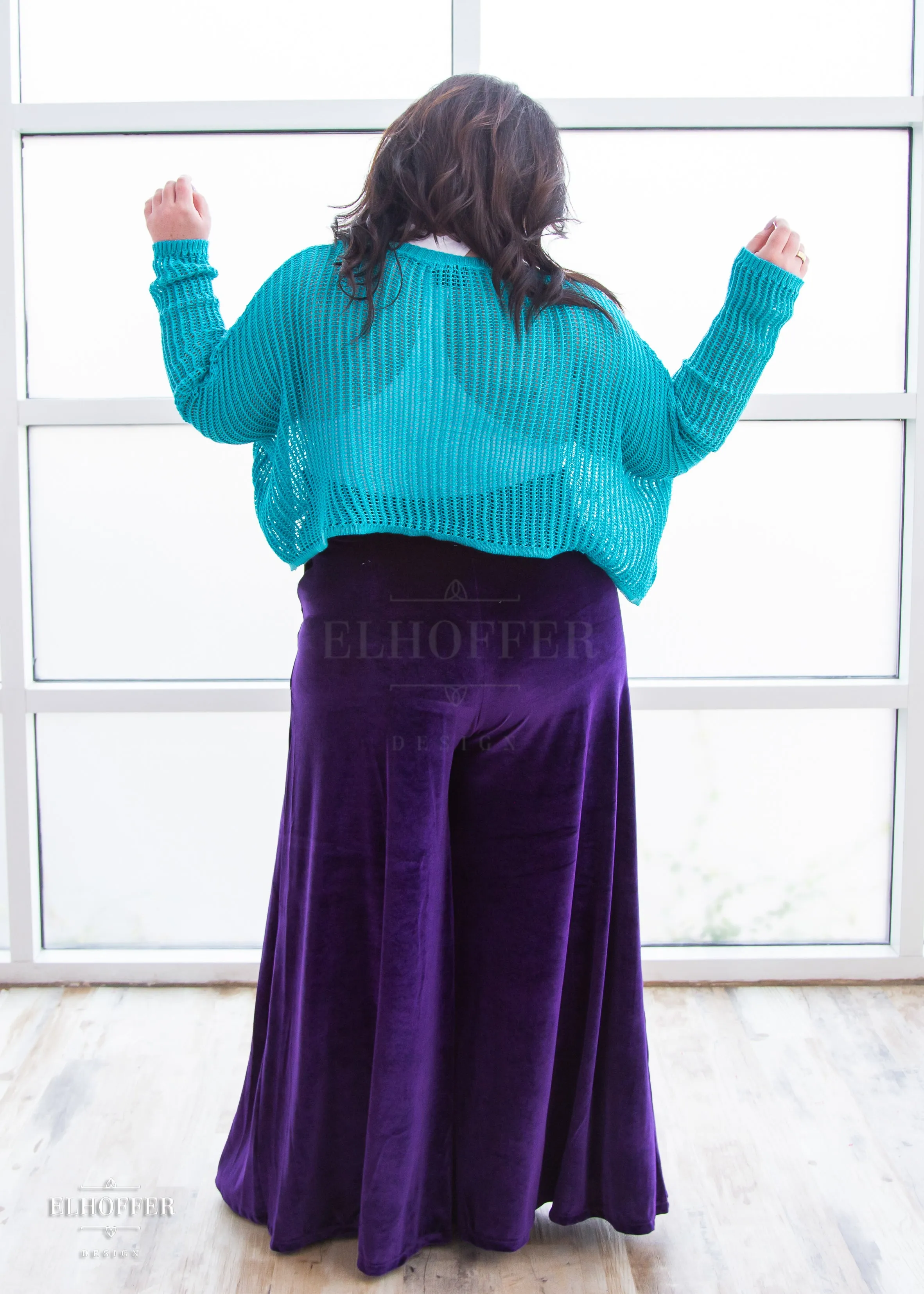 Essential Delirium Oversize Crop - Aquamarine