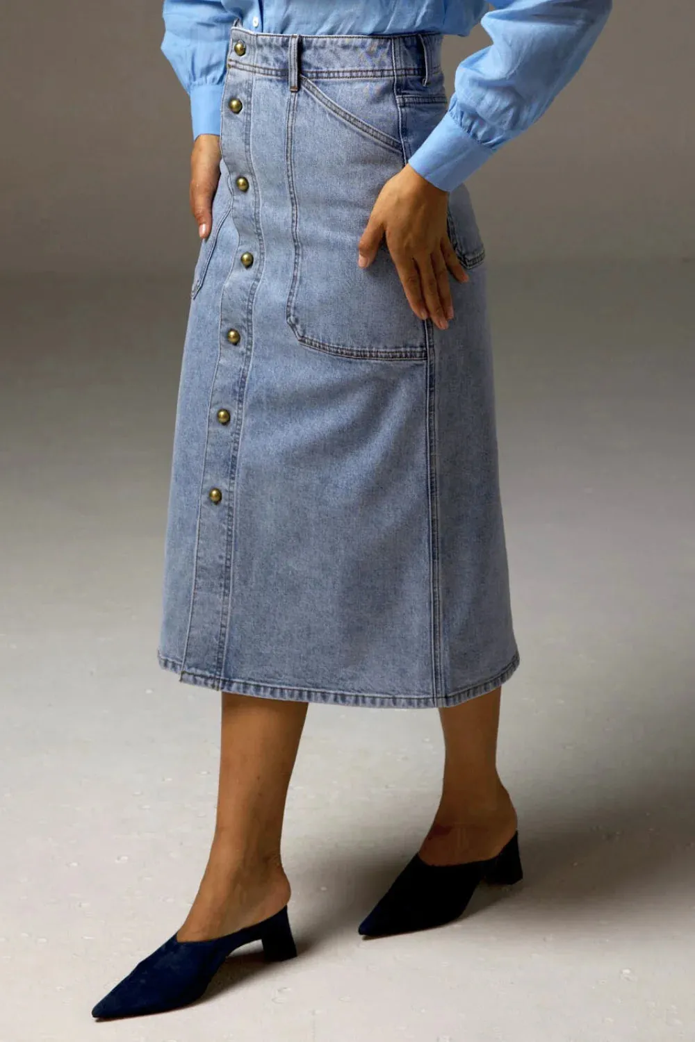 Typify Skirt / Washed Denim